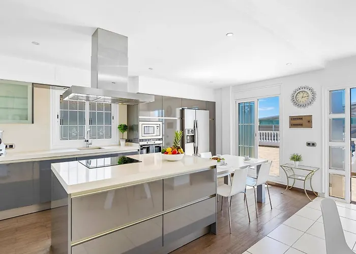 Favorita By Адехе